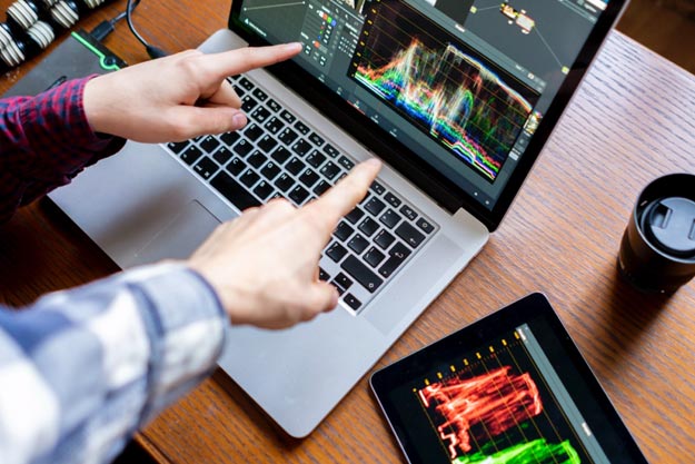 stage design partner, top tier av production, leadership, collaborative partner, support, motion graphics, projection mapping, ar, vr, interactive installations